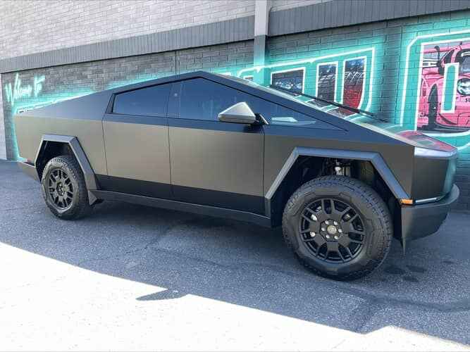 cybertruck-customization